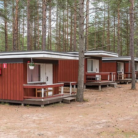 Rantakallan Leirintamokit Hotel Kalajoki Exterior photo
