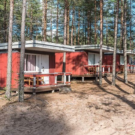 Rantakallan Leirintamokit Hotel Kalajoki Exterior photo