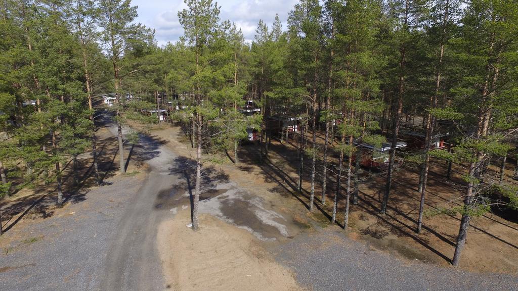 Rantakallan Leirintamokit Hotel Kalajoki Exterior photo