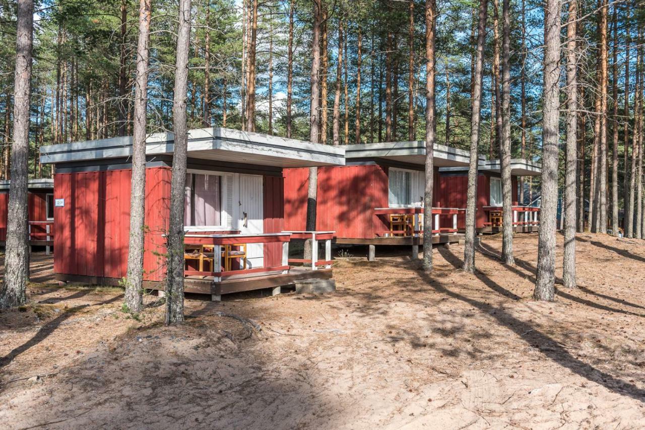 Rantakallan Leirintamokit Hotel Kalajoki Exterior photo